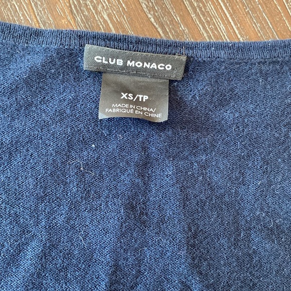 Club Monaco ladies navy blue wrap in size extra small. - Picture 3 of 8